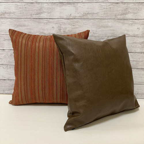 細やかなヴィンテージ風 ブラウン 合皮レザー クッションカバー