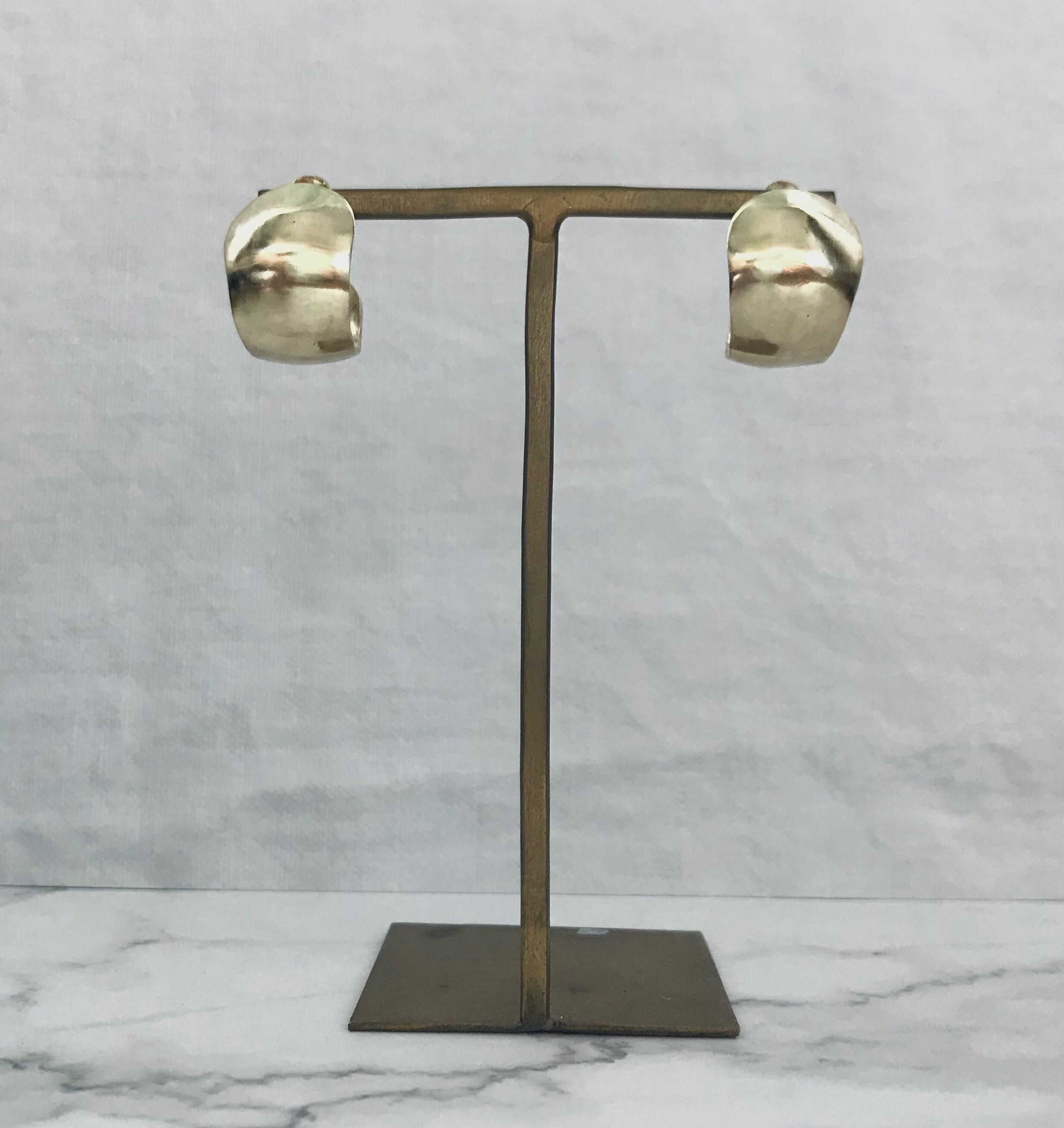 真鍮　イヤーフィットlongcurlピアス  Mサイズ　送料無料　ゴールド　イヤリング　アレルギー対応