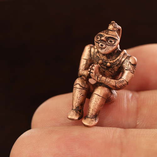 合掌土偶　国宝第一号 八戸・｢合掌土偶」国宝に - BLUE SAPPHIRE