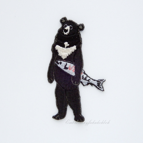 ツキノワグマ 野生動物 刺繍ワッペン アジアクロクマ ヒマラヤグマ