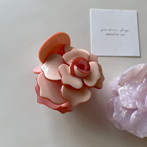 フラワーバンスクリップ 花 椿 大人かわいい シンプル おしゃれ ヘア