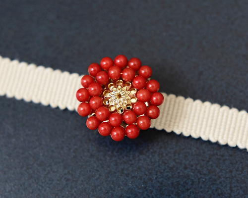 帯留め 】 赤珊瑚 アンティークレトロ お花 ・ 3月誕生石 ( 母の日