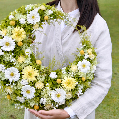 ガーベラのグリーンリース　プリザーブドフラワー ガーベラのグリーンリース プリザーブドフラワー ガーベラのグリーン