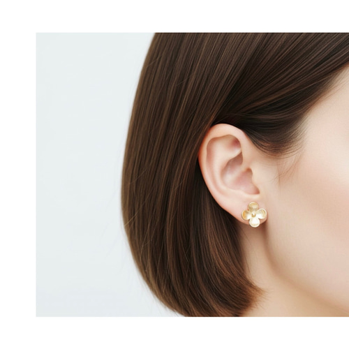 送料無料【24KGP（SV925）】花フラワー スタッドピアス ゴールド