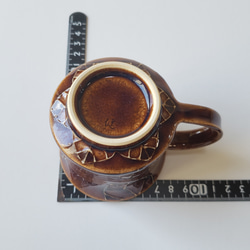 大きな葉っぱ柄マグカップ　(イッチン茶)　約170cc 7枚目の画像