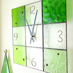 30㎝角-ステンドグラスの掛時計・モザイク３０（グリーン系）＊受注制作 2枚目の画像