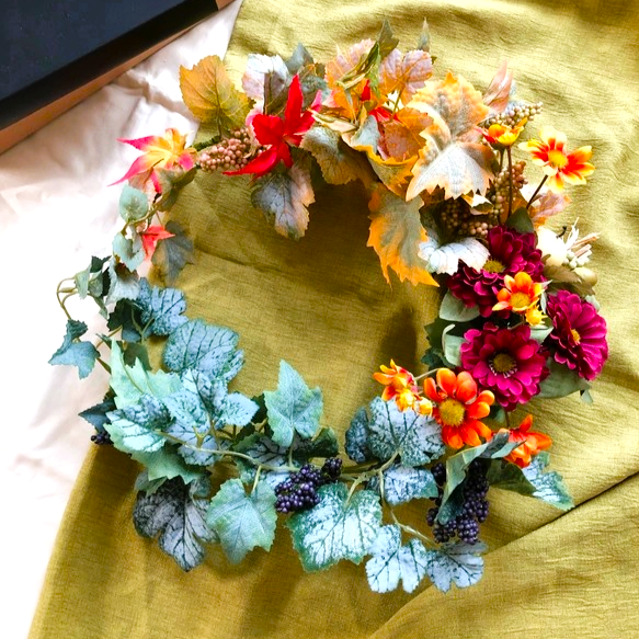 送料込/アートフラワー/ガーランドリース/玄関/大きめガーランドをお探しの方（オレンジ）