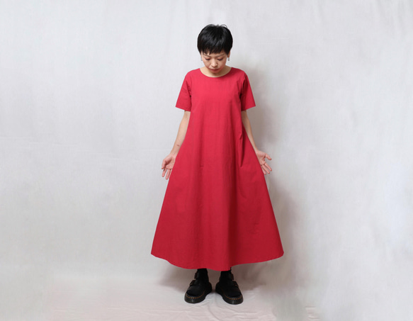 シンプルなワンピース タイプライター手染め天日干し加工使用 赤