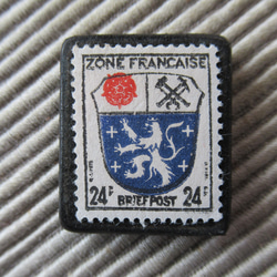 フランス　紋章切手ブローチ6667 1枚目の画像