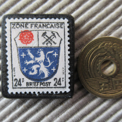 フランス　紋章切手ブローチ6667 3枚目の画像