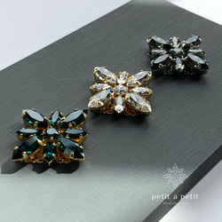 Swarovski®︎ 胸針(大) 鐵線石 [金色] 含禮盒 第10張的照片