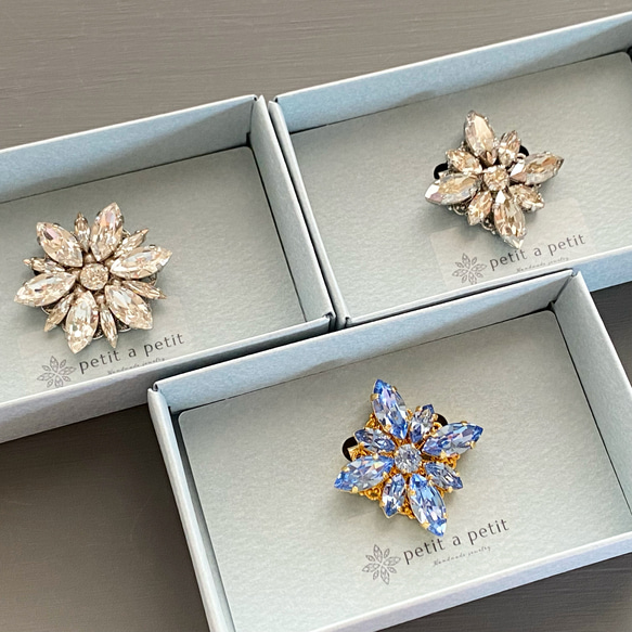 Swarovski®︎ 胸針(大) 鐵線石 [金色] 含禮盒 第9張的照片