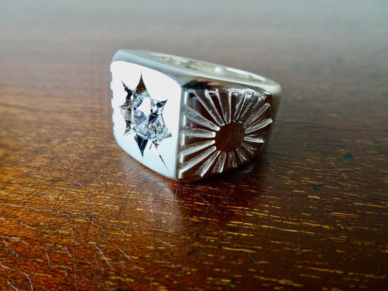 仁尾彫金『一つ星ジルコニア太陽の印台リング』ハンドメイド194