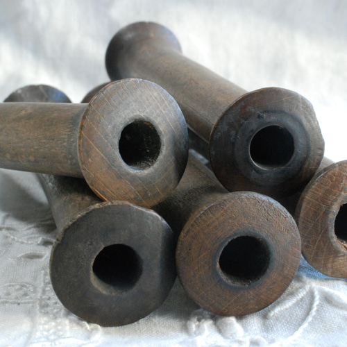 古い木製の糸巻き5個セット 古い木製の糸巻き5個セット 古い木製の