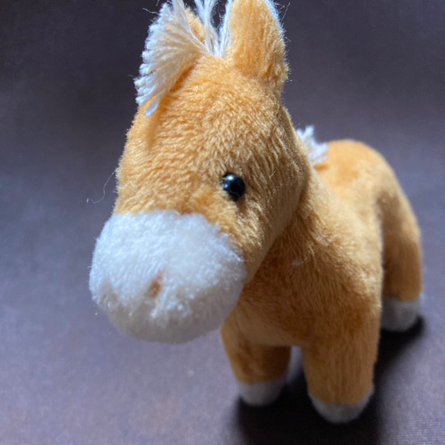 ちっちゃい馬(赤茶色） ぬいぐるみ ikuko 通販 10429170｜Creema(クリーマ)