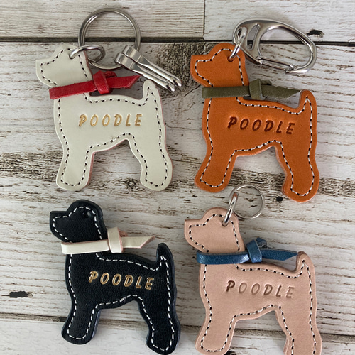 【MAGU】一点物の革製品　犬32犬種コンプリートSET キーホルダー MAGU】一点物の革製品犬32犬種コンプリートSET キーホルダー