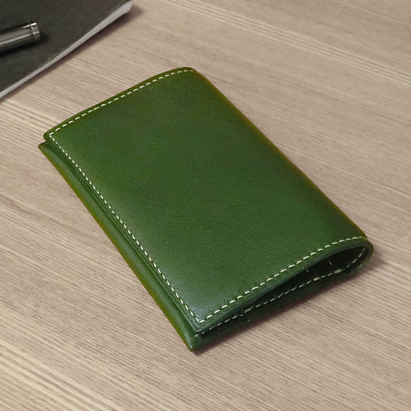 本革名刺入れ（マグネット式）ダークグリーン