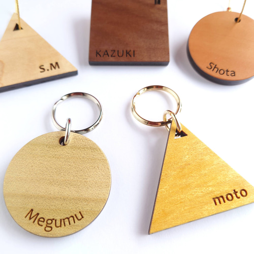 代品＊お名前入りオーダーメイド木製キーホルダー♫ シンプル ワンポイント お名前キーホルダー 木製キーホルダー