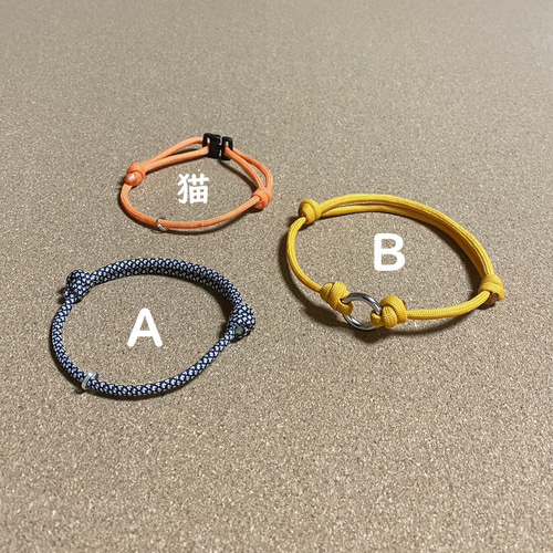 シンプルなドッグネックレス 室内用パラコードチョーカー 子犬子猫成長