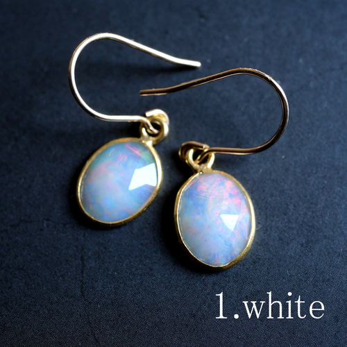 14KGF エチオピアオパールピアス 14kgf*Ethiopian Opal Stud Earrings 【宝石質】エチオピア産
