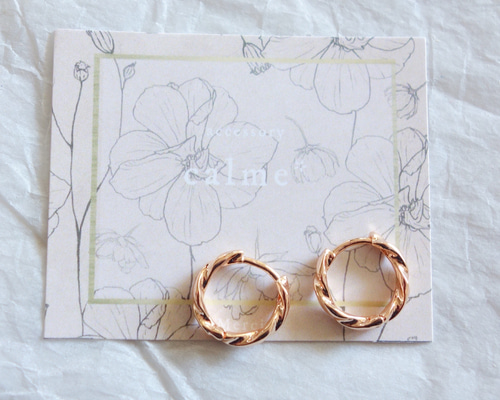 新作 シンプル お洒落 人気 上品 ねじり ツイスト フープ ピンク