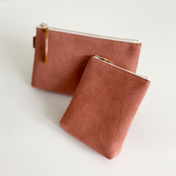 「2025 全色補貨」牛皮絲絨油鞣多功能收納袋 - 小號 [9 種顏色可選] 第13張的照片