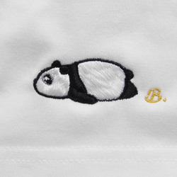 だれるパンダの刺繍入りオリジナルTシャツ　6.2オンス　男女兼用 1枚目の画像