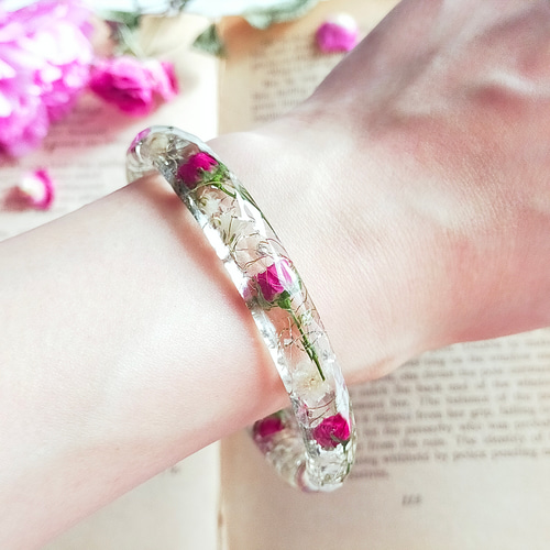 オールドローズの華奢バングル〜 レジン バングル クリア ドライ