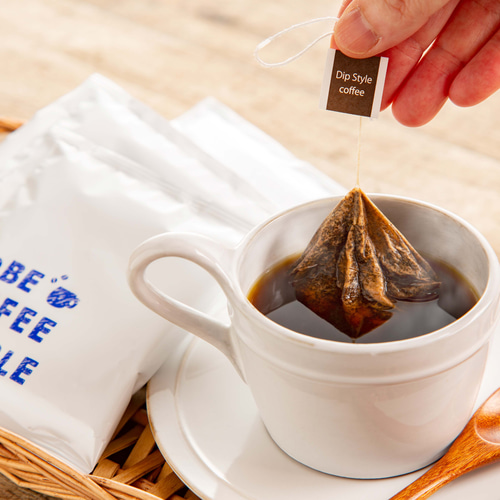 有田焼オリジナルカップ＆ソーサーとドリップバッグ5個のセット