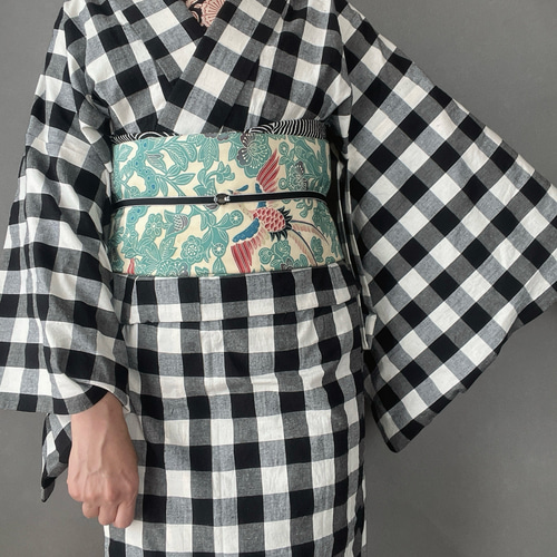ナチュラルな風合いのチェック柄木綿着物 着物 花鹿 kajika 通販
