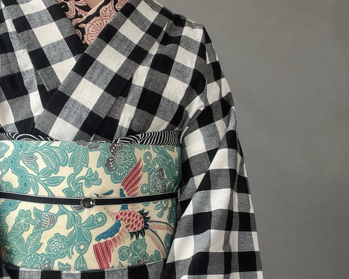 ナチュラルな風合いのチェック柄木綿着物 着物 花鹿 kajika 通販