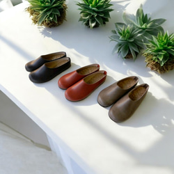 スーパーセール!!　2000円OFF!　在庫限り終了　暖かボアのインソール・幅広・軽量・さっと履けて・サボ 1枚目の画像