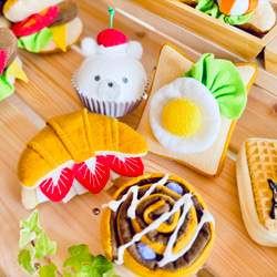 おままごと☆フェルトのおかわりパン⑤ おもちゃ・人形 banana