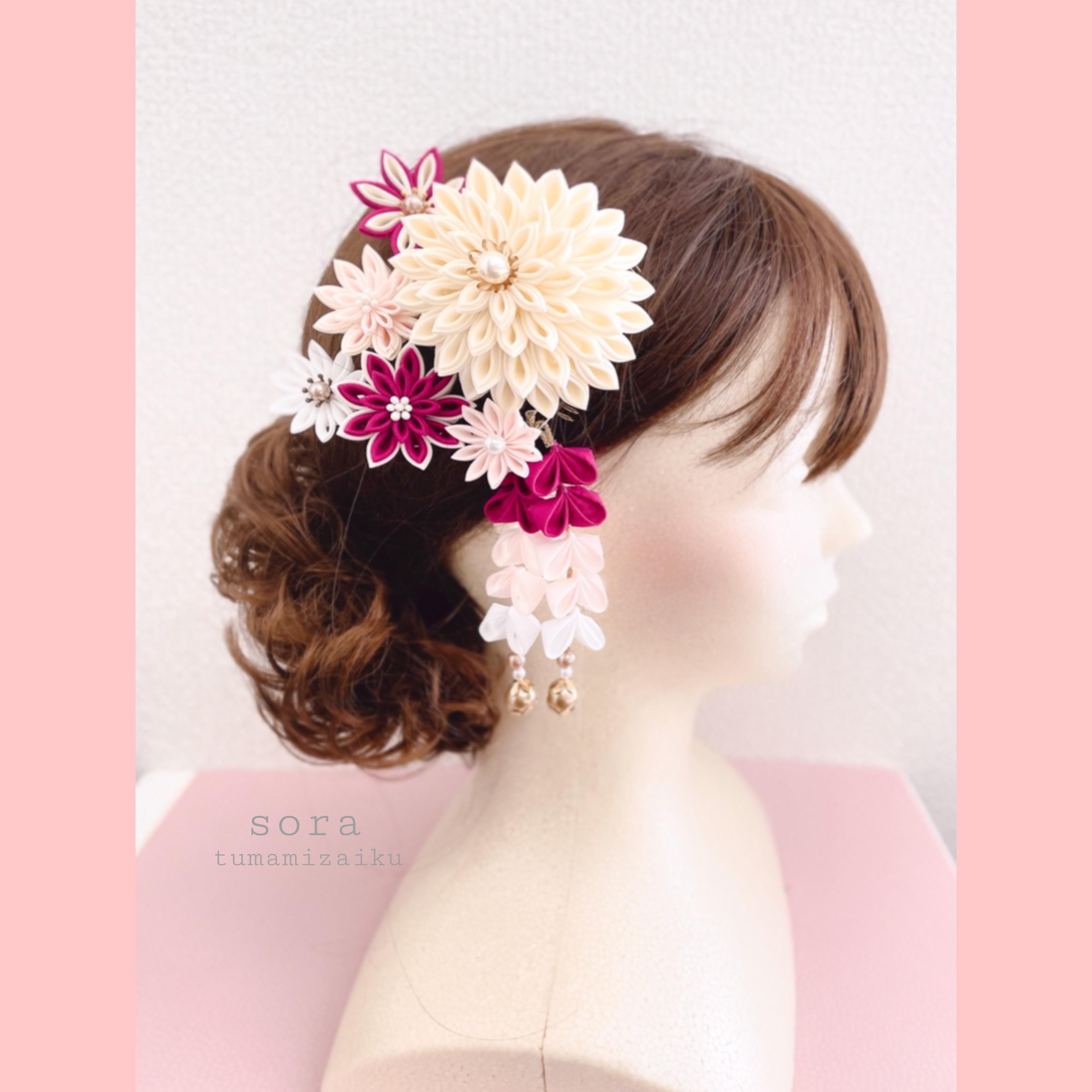 つまみ細工　髪飾り　ピンク　成人式　卒業式　七五三　結婚式　和装