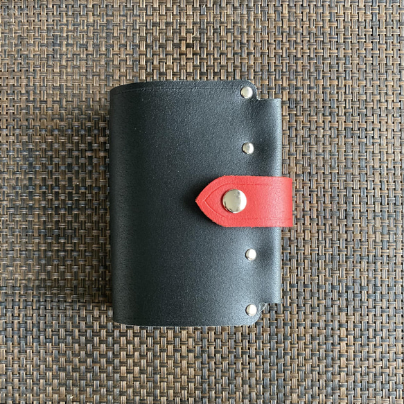 [mini5 BK&amp;R] 附管狀夾支架的系統筆記本 SN5-001bkr 鞣製地板皮革 黑色與紅色皮革筆記本 第4張的照片