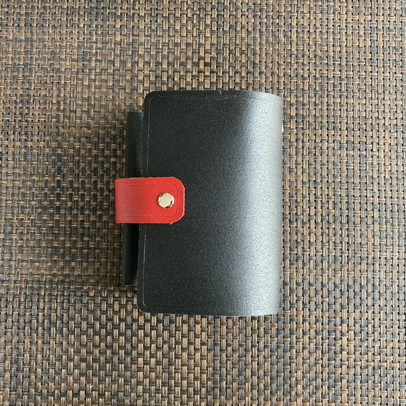 [mini5 BK&amp;R] 附管狀夾支架的系統筆記本 SN5-001bkr 鞣製地板皮革 黑色與紅色皮革筆記本 第6張的照片