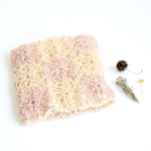 ボタニカルモヘアネックウォーマー ベージュ・ピンク/ホワイト ネック