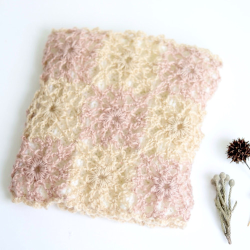 ボタニカルモヘアネックウォーマー ベージュ・ピンク/ホワイト ネック