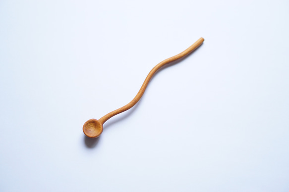 彎柄木製攪拌棒（柚木）A016-0 第4張的照片