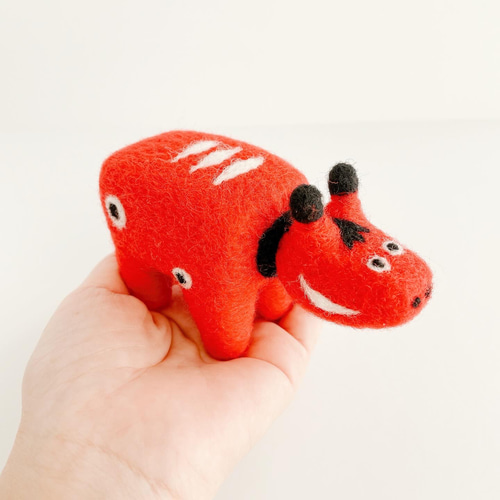 羊毛フェルトの赤べこ その他インテリア雑貨 woolwool 通販 10506583