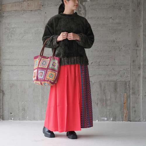 グラニースクエアがレトロ可愛い！フラワークロシェトートバッグ（20w