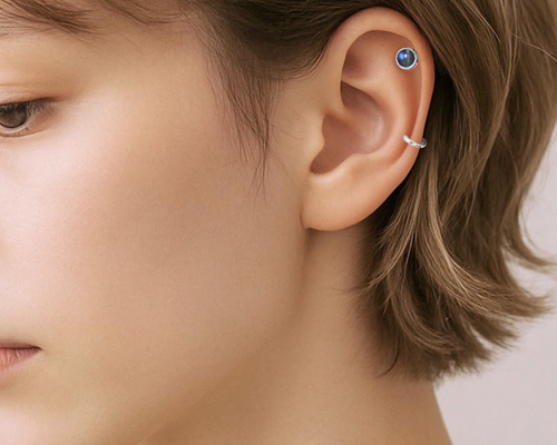 角度によって表情を変える 不思議な石 ブルーラブラドライト ロンデル