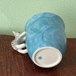猫取っ手マグ(白グレーハチワレ) 『猫のマグカップ』 4枚目の画像