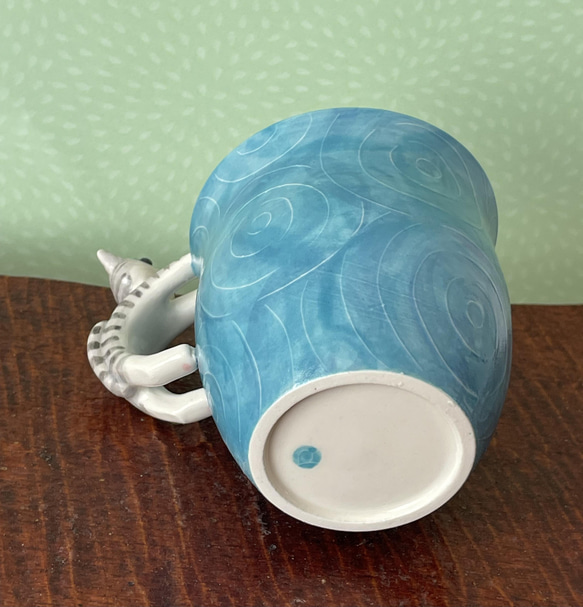 猫取っ手マグ(白グレーハチワレ) 『猫のマグカップ』 4枚目の画像