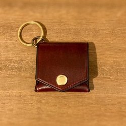 ＊販売再開＊指輪の持ち運びに、本革小さい指輪ケース　名入れ刻印無料　リングケース コインケース　ヌメ革 極小小銭入れ 2枚目の画像