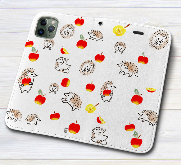iPhone フラップ無し手帳型ケース 坂本奈緒★ ハリネズミとりんご 2枚目の画像