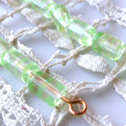 筒　透明黄緑縞　チェコビーズ　Czech Glass Beads10個 2枚目の画像