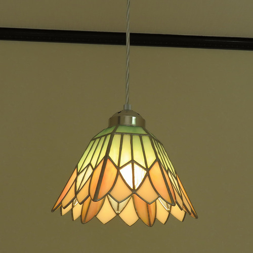 パステルカラーのピンクお花（ステンドグラスペンダントライト）吊り  