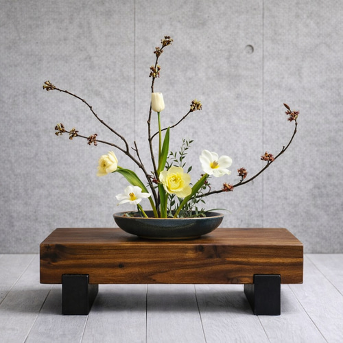 無垢材の木製飾り台・花台｜幅50cm｜置き台・踏み台オーダー対応
