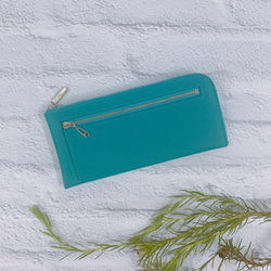 薄くて軽くて大容量14枚カードポケット  牛革  シュリンクターコイズ シルバーファスナー 1枚目の画像